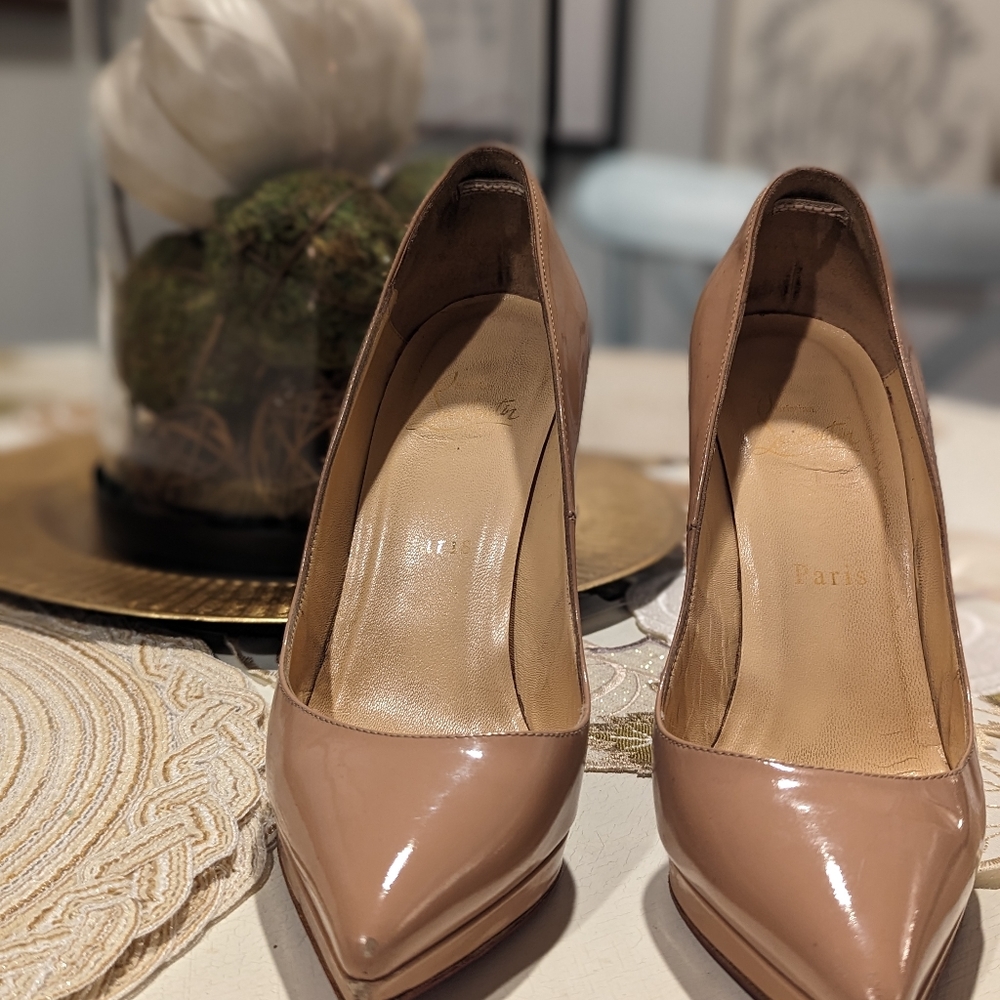 Christian Louboutin Pigalle Plato Patent Leather Nude 120mm Beige Pumps 38